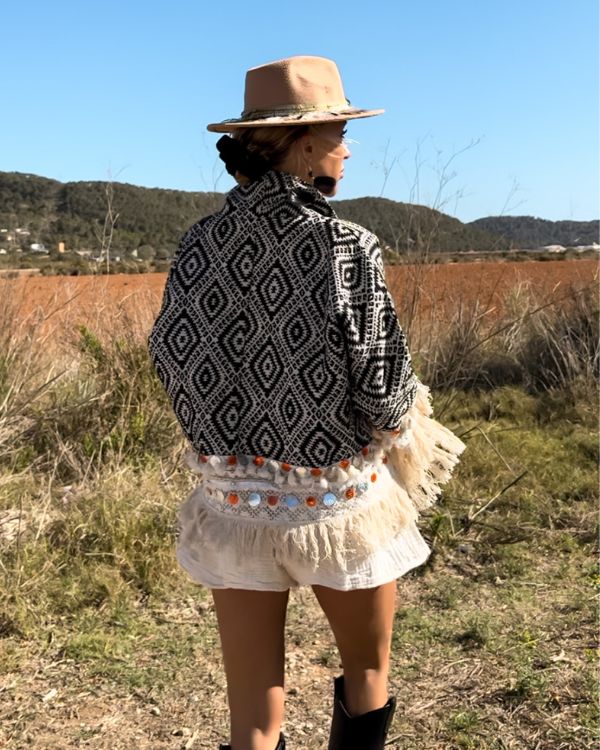 Boho Jacke Eivissa – ein Must-Have für Festival-Liebhaber
