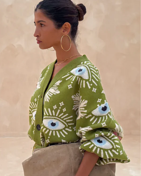 Hippie Style Knitwear | Boho Chic Strickjacke in Grün mit grossen Augen Symbolen 