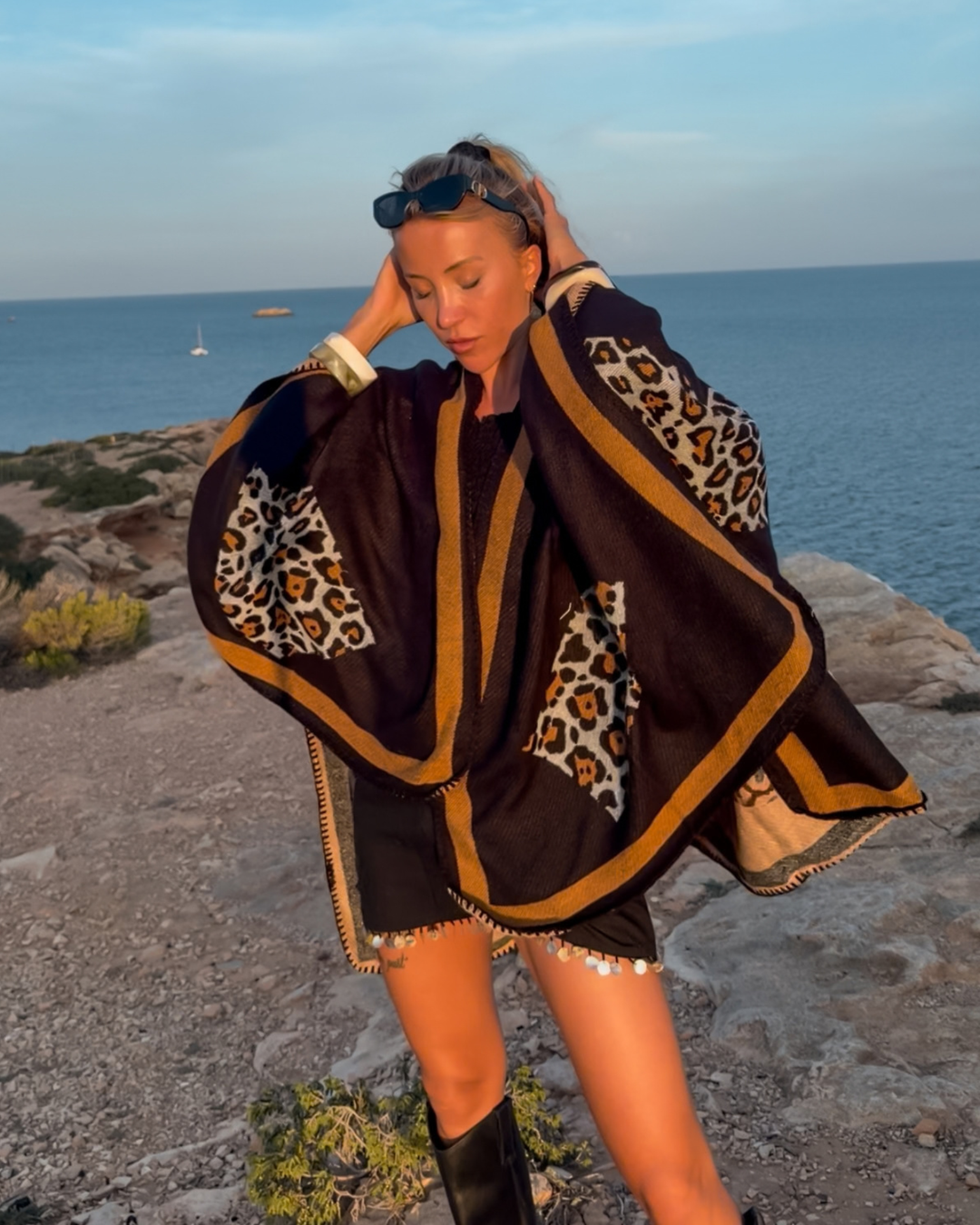Cape Poncho Cozy Leopard
