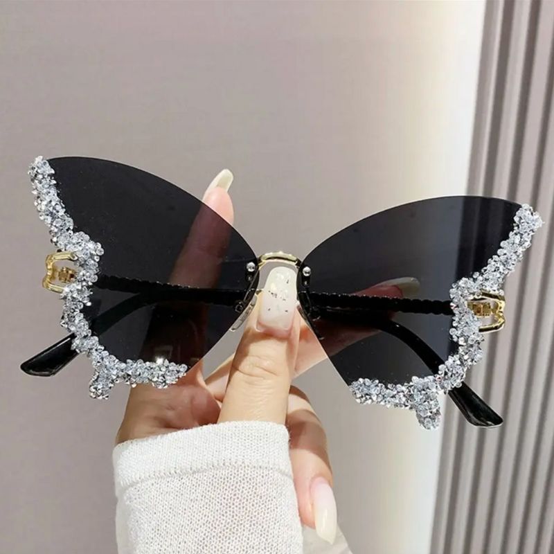 schwarze Schmetterling Sonnenbrille mit Glitzer Effekt am Rand - Designer Butterfly Sunglasses 
