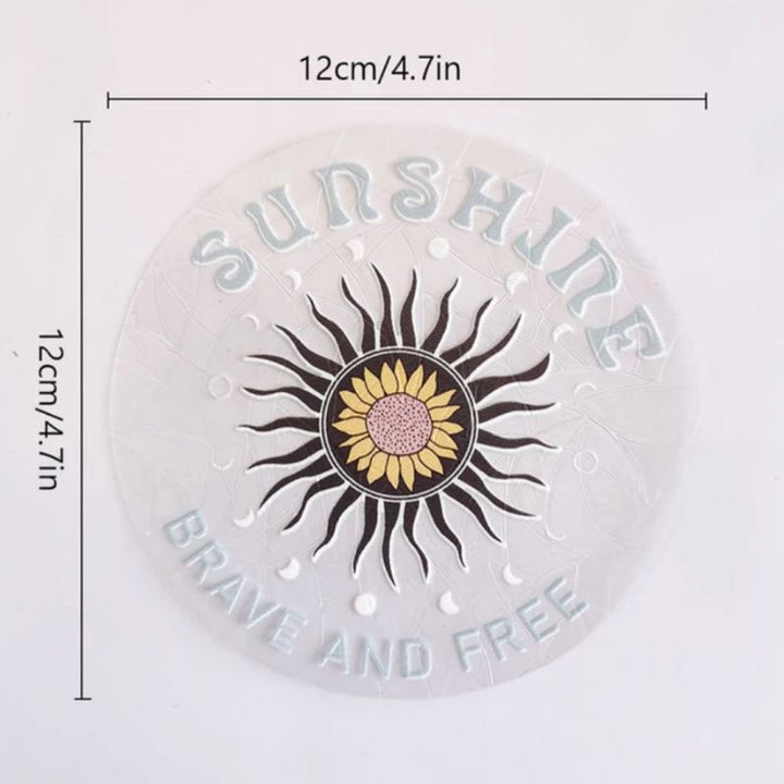Fenster Aufkleber Sticker mit Sonnen Motiv und Text Sunshine Brave and Free 