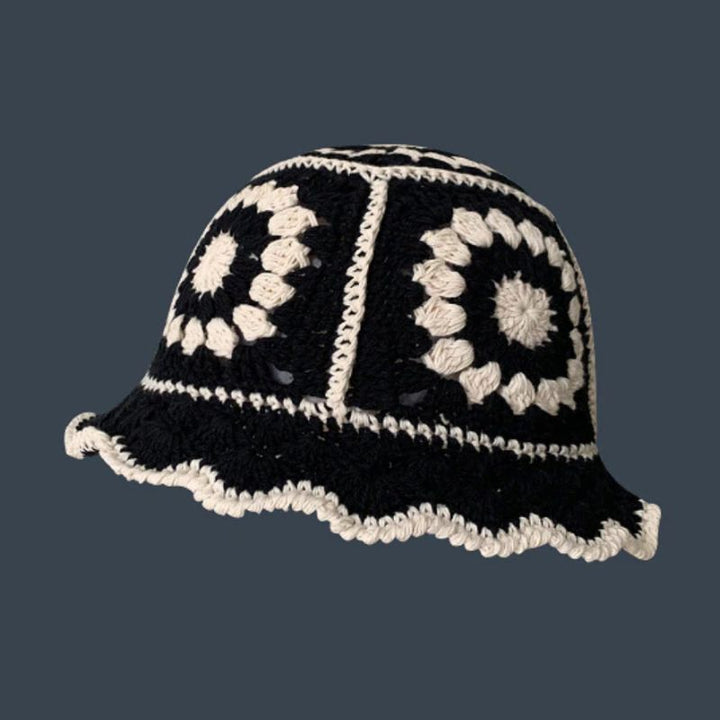 Schwarz weisser Blumen Haekel Buckethat Fischerhut mit Blumen Muster 