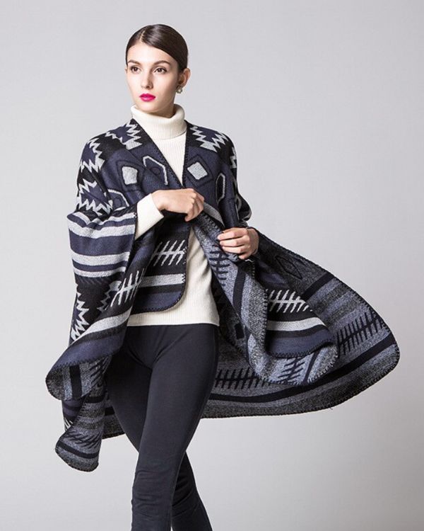 blau grauer Damen Poncho Schal mit Ethno Muster - Cape fuer ueber die Schultern