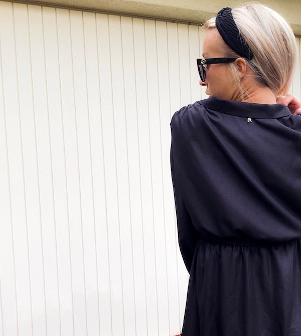 Kleid Black Swan